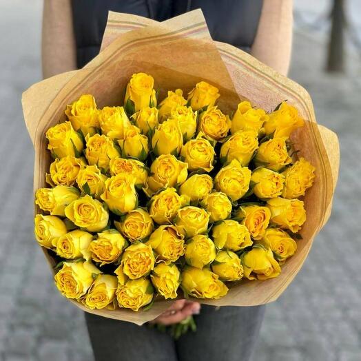 51 Yellow Roses 50 cm