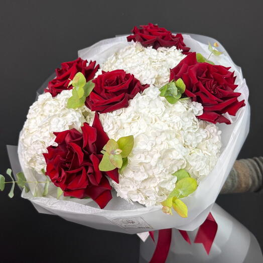 Sinfonía Roja y Blanca Ramo de autor