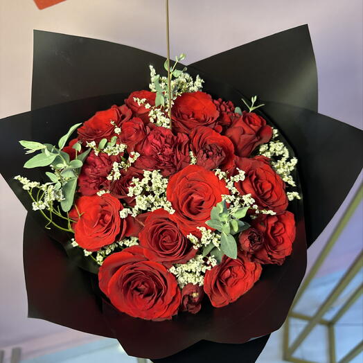 Red complimentary bouquet