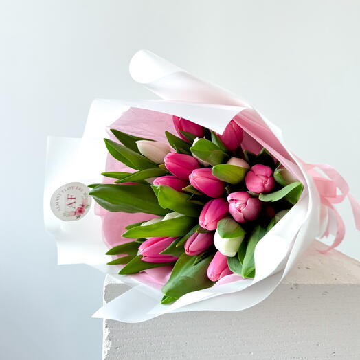 Pink and White tulips bouquet 25 pcs