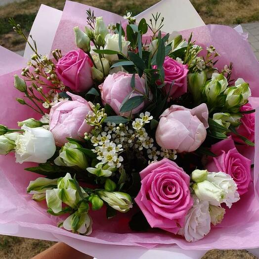 Bouquet with peonies and roses