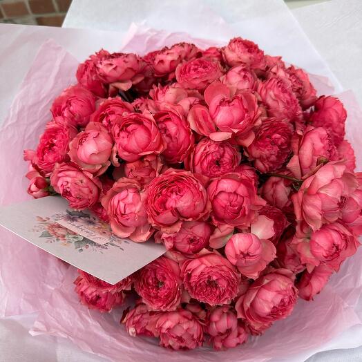 25 misty bubbles spray roses