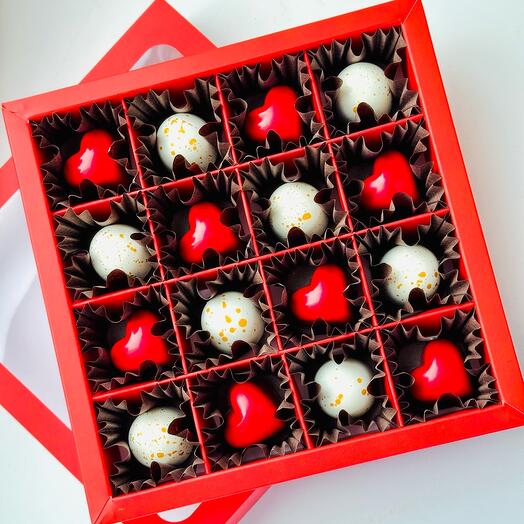 Chocolate box «love»