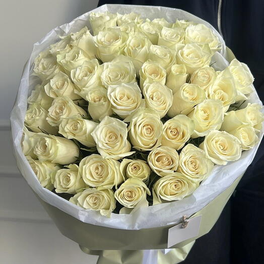 Букет из 51 белой розы