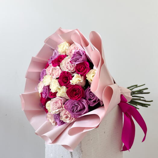 Pastel mix roses bouquet 31pcs