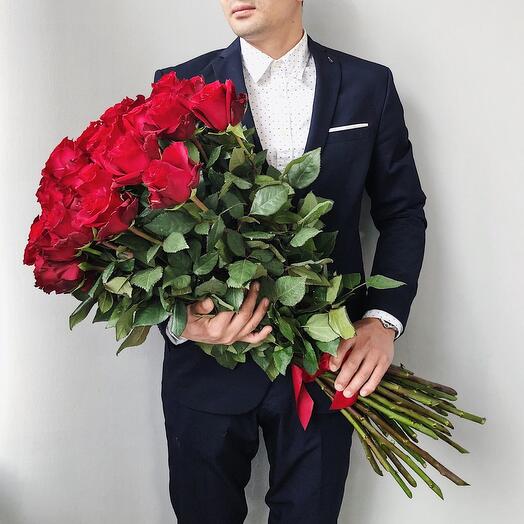 Bouquet of red roses 70cm