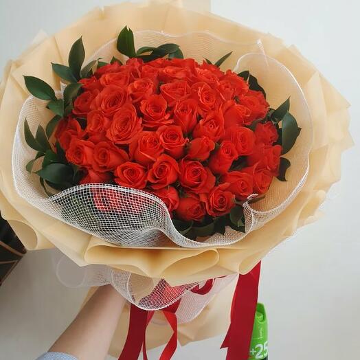 Bouquet "DNA of passion" of 51 red roses