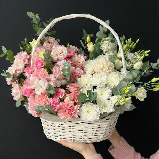 🌸 Wielki gest: olbrzymi różowo-biały kosz kwiatowy