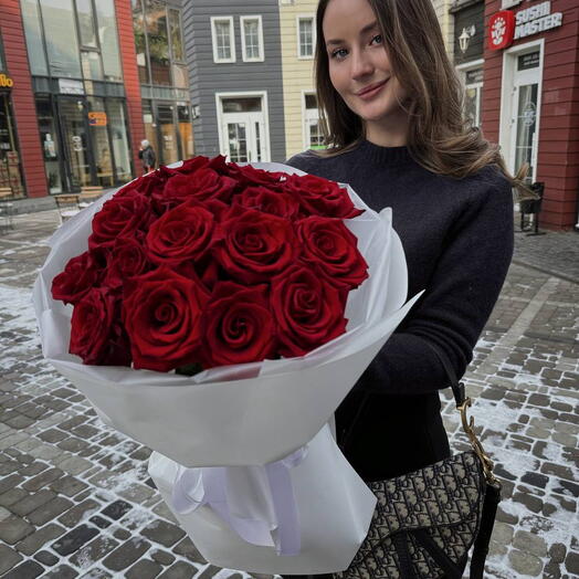12 Red Roses Bouquet