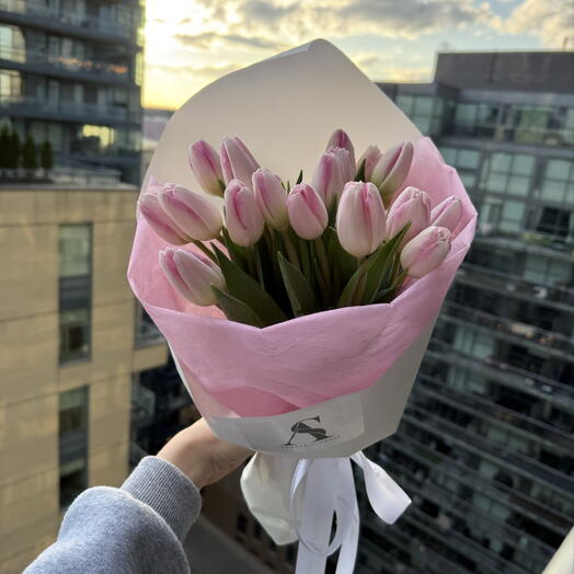 19 Pink Tulips Bouquet