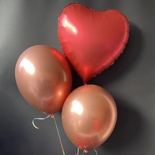 3 Helium balloons set with heart