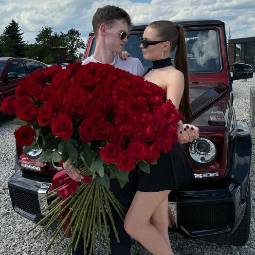 1 meter - 101 Ecuadorian Red Roses