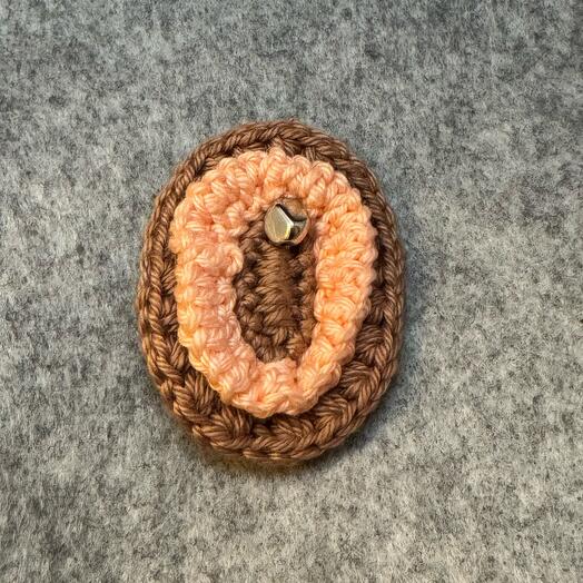 Brooch Girl Power 💃🏻