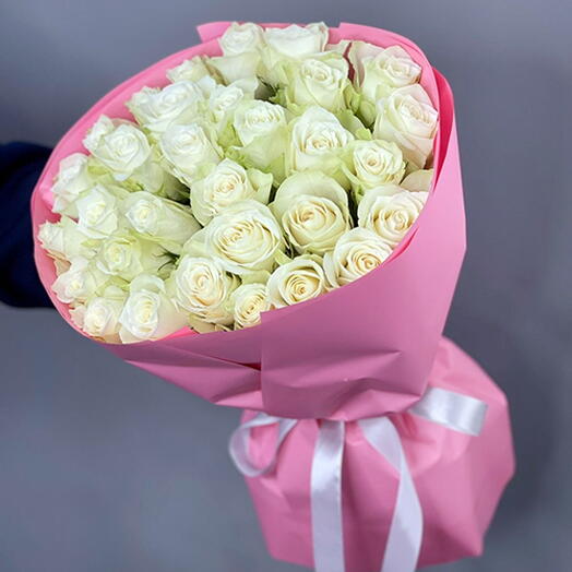 31 trandafiri albi 50 cm