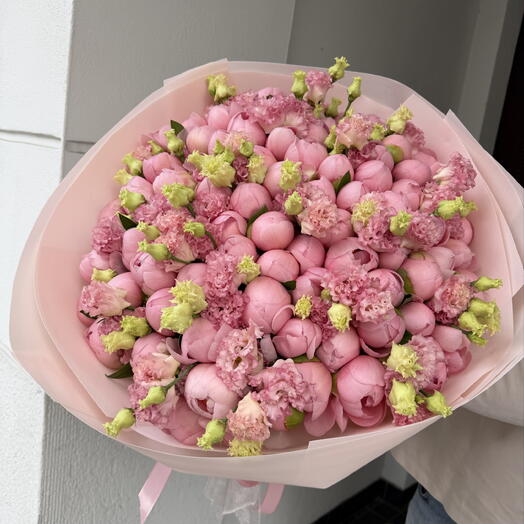 Pfingstrosen mit Eustoma