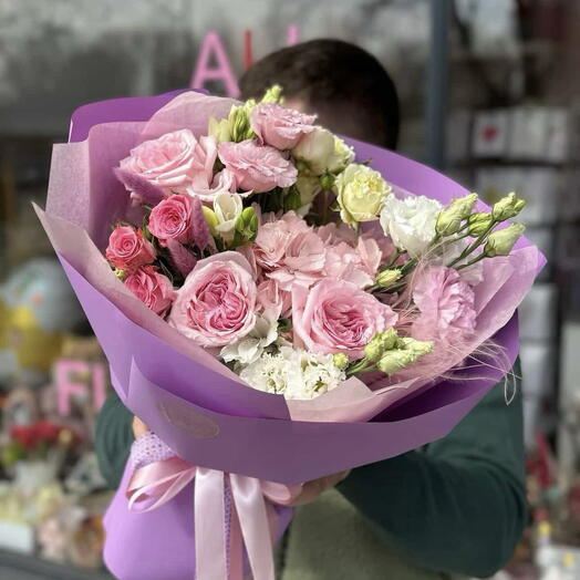 Mix pink Eustoma hydrangea