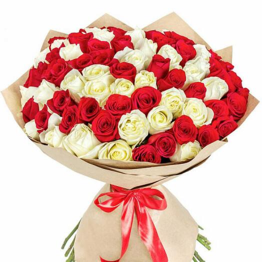 Bouquet de roses rouges et blanches