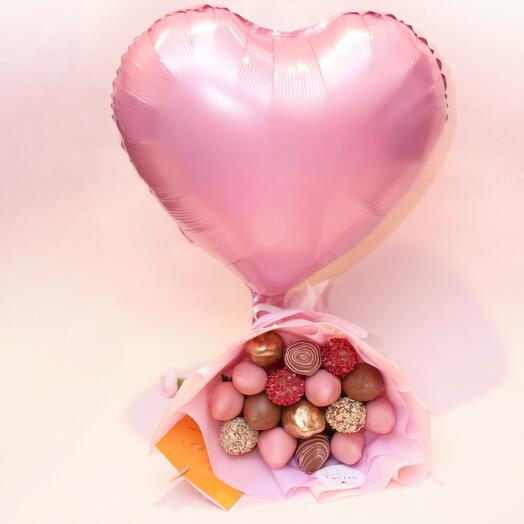 CHOCOLATE-COVERED STRAWBERRIES BOUQUET – LUXURY EDIBLE GIFT