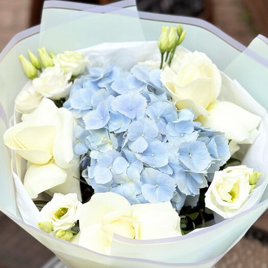 Delicate bouquet with hydrangea