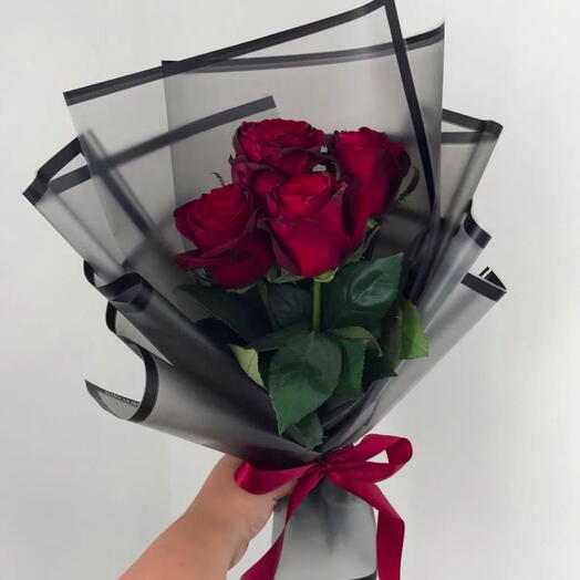 Bouquet Of 4 Royal Red Roses