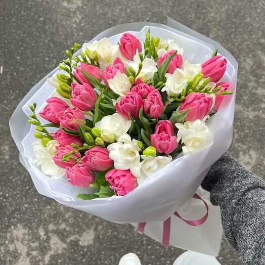 Fresia and Tulips mix