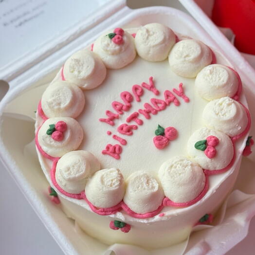 Рожевий вишневий торт бенто