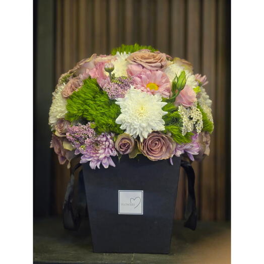 Arreglo Frutal Multicolor Negro