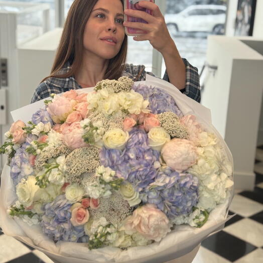 Blue elegance bouquet