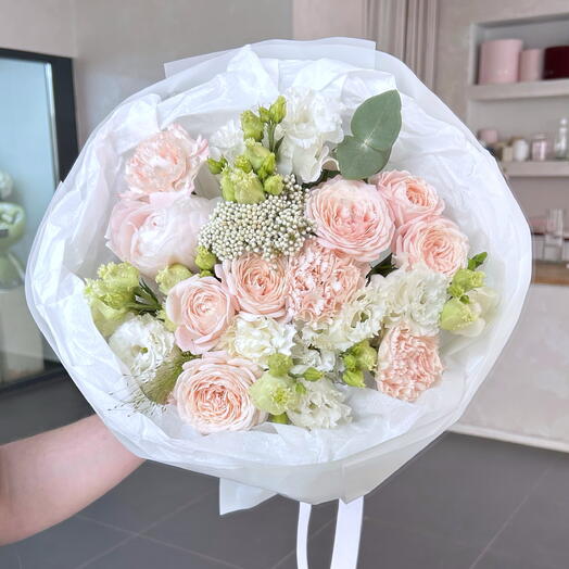 Delikatny bukiet z piwonią