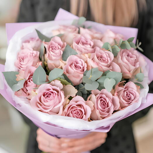 Mono rose bouquet "DIANA"