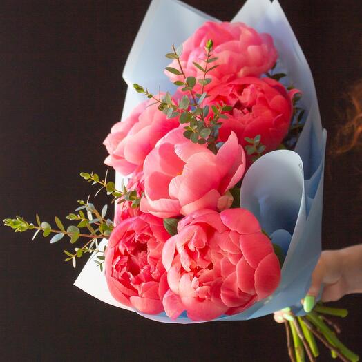 Peony Mono Bouquet