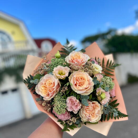 Peach boquet