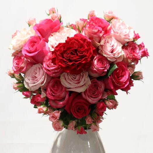 Stunning Heart Shape Bouquet of Roses