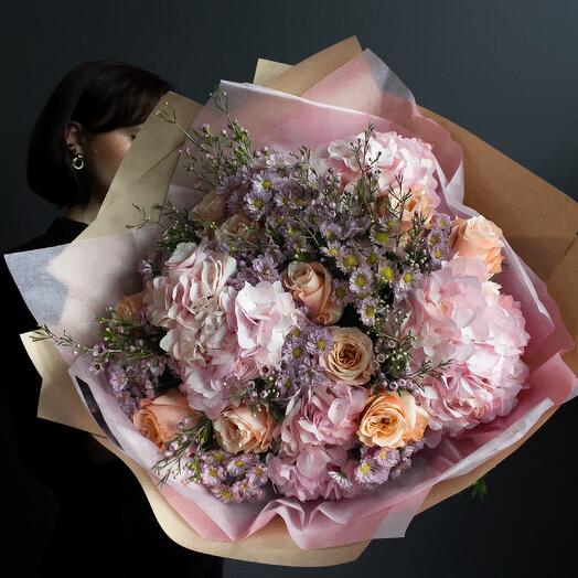 Pin Vally with hydrangeas and peony roses