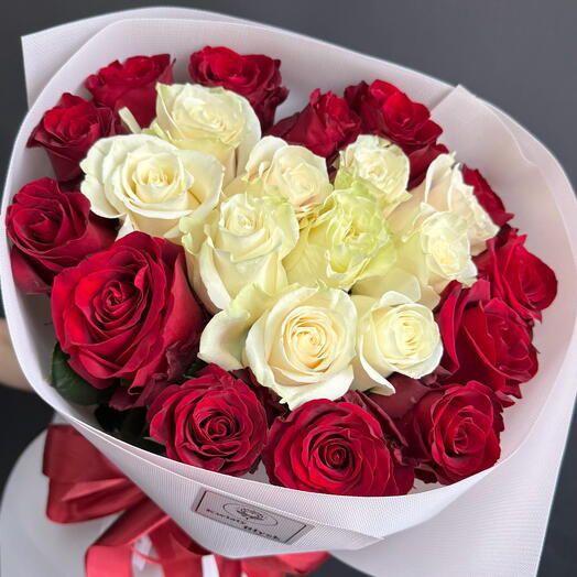 Heart ♥️ 23 Roses