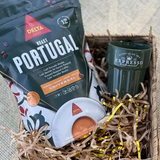 Cafe Delta Portugal e chavena para expresso