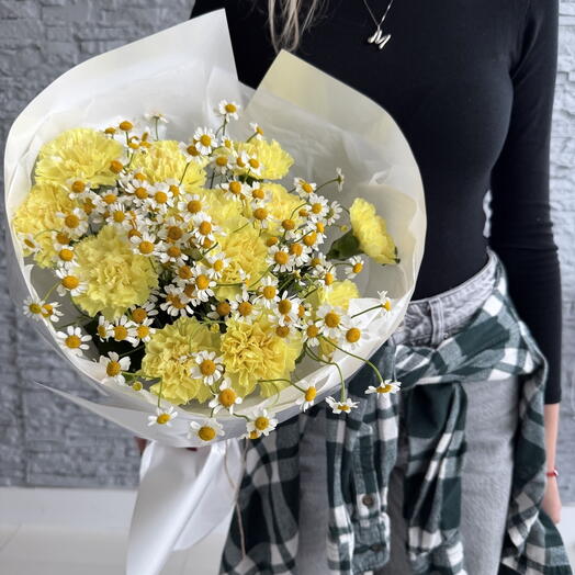 Золотой Бриз - гвоздики и ромашки