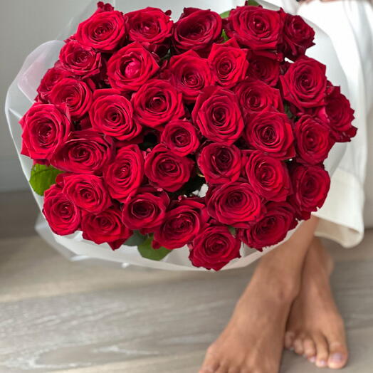 Red roses 35