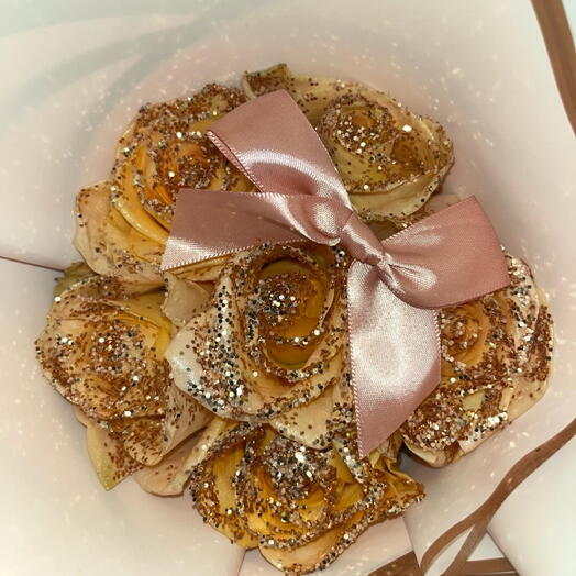 Glitter roses