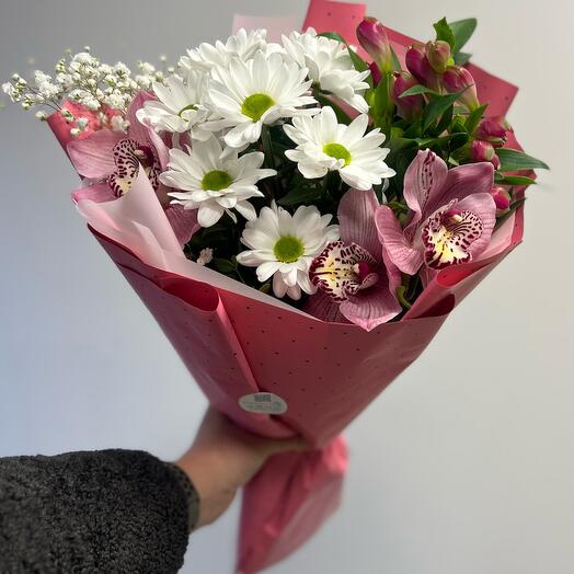 Mixed Alstroemeria bouquet