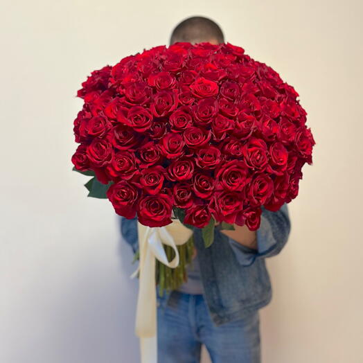 101 red roses