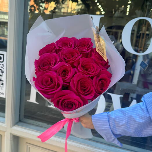 Букет из 11 роз "Pink Floyd"