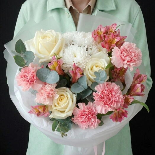 🌸 Талғампаз сұлулық: Ақ раушандар, Гвоздикалар   Альстромерия