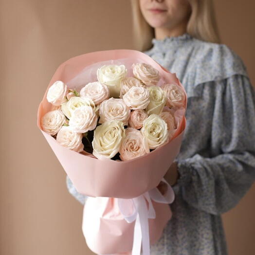 Нежный микс роз