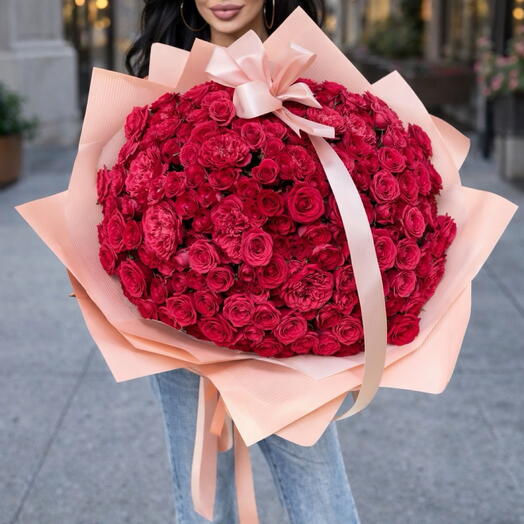 Rouge Icon – 101 Red Roses Bouquet