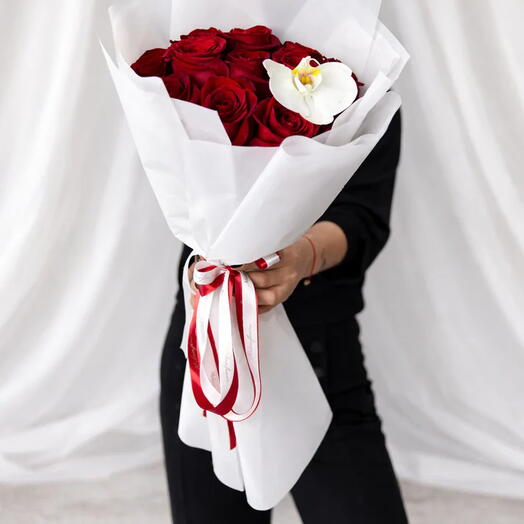Dozen Red Roses with an Orchid