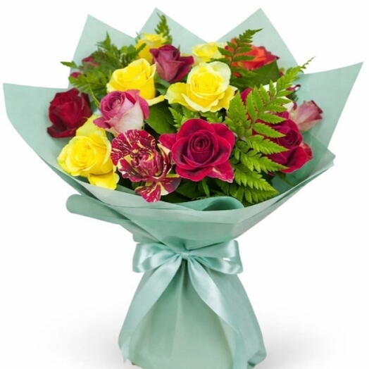Bouquet of roses mix