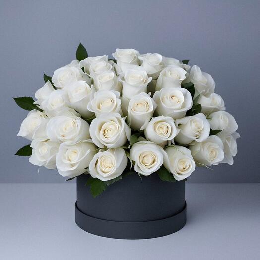 35 white roses in box
