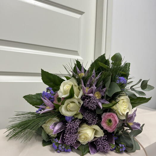 Winter night bouquet