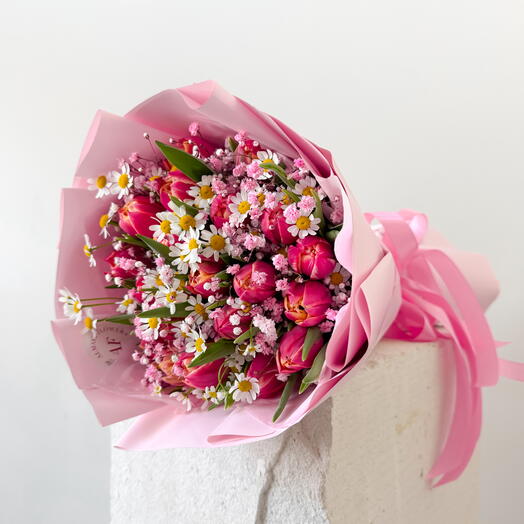 Pink peony tulips with daisies and pink gypsophila